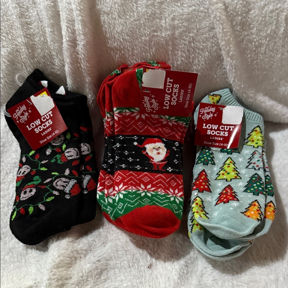 Holiday Low Cut Socks - Black, Red, Green, Light Blue